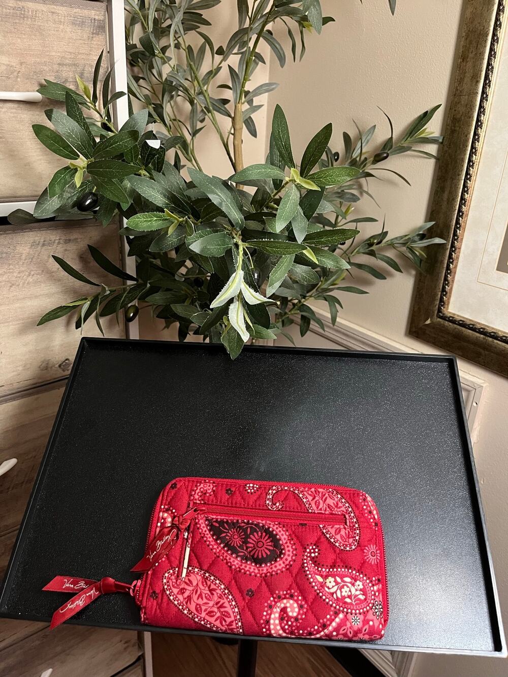 Vera Bradley Red Paisley Zip Around Organizer Wallet Wristlet Quilted